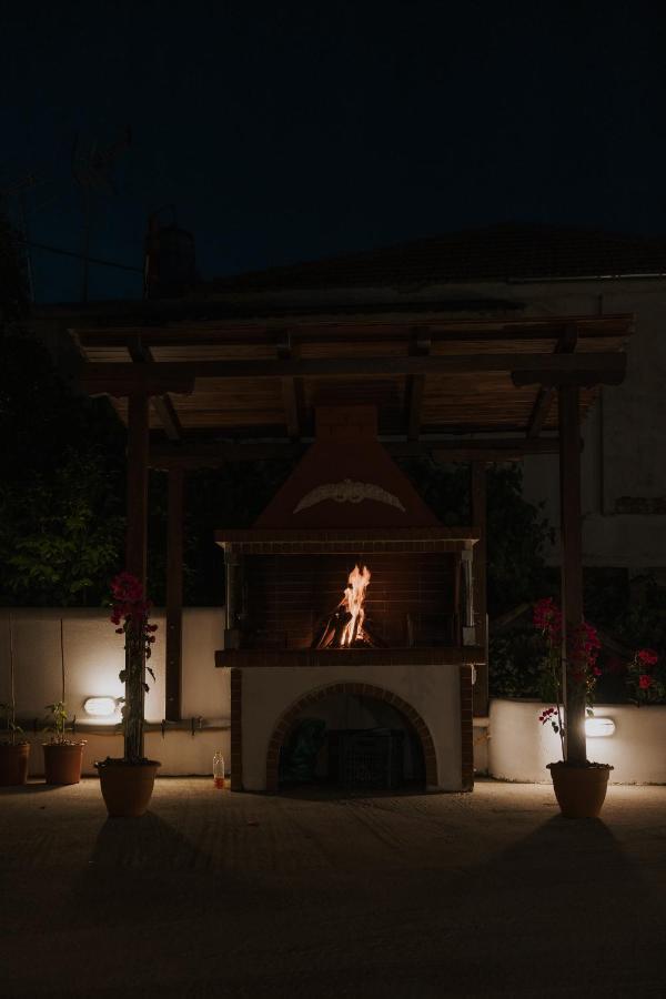 Вилла House Of Gardenia Makrirrakhi Экстерьер фото